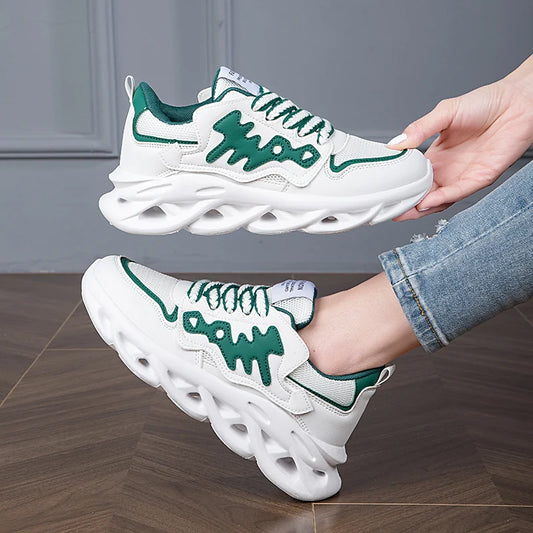 Size 35-45 White Running Jogging Shoes Casual Sneakers White Outdoor Breathable Mesh Men Light Shock-Absorption Sports Shoes