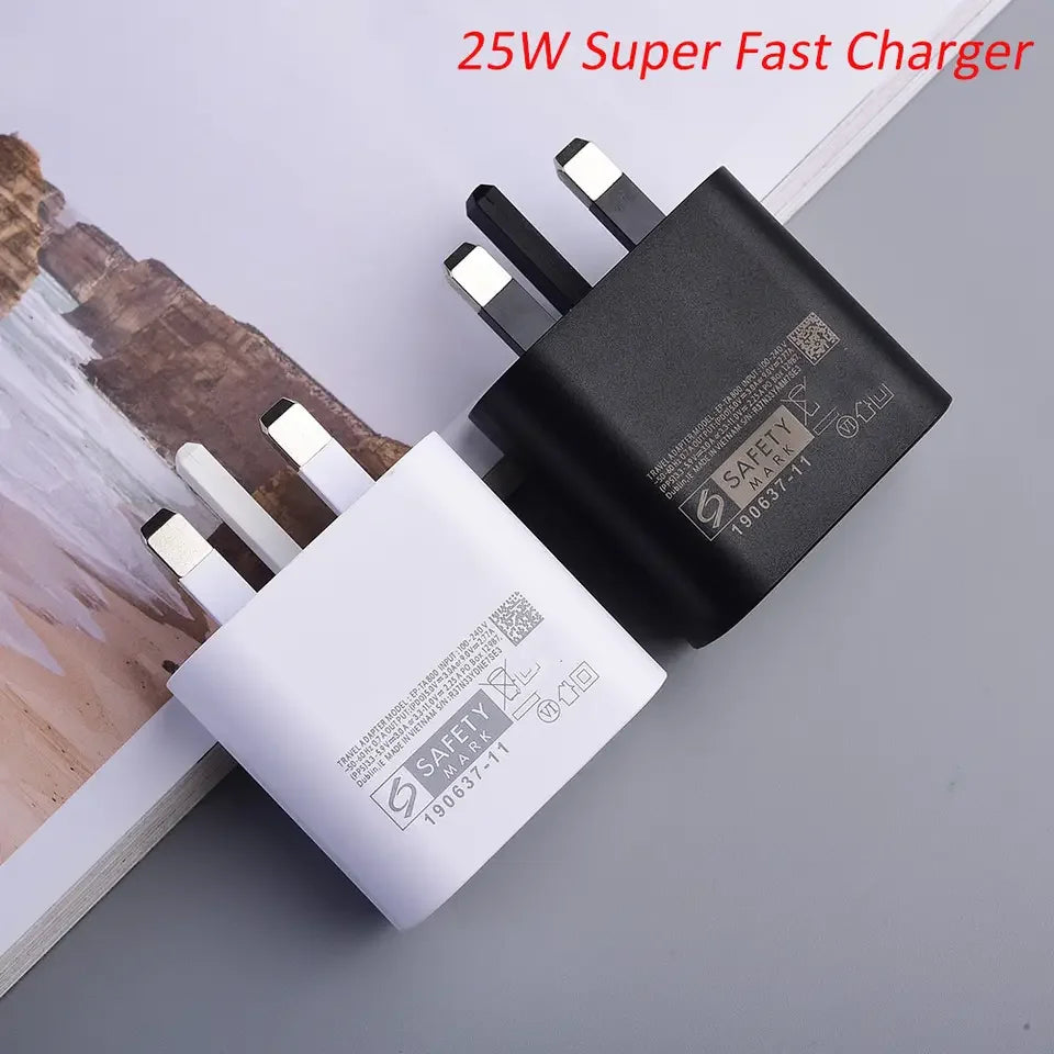 Travel Adapter PD 25W Super Fast Charging USB C Wall Plug Charger PD 25W Fast Wall Charger UK Plug for Samsung Adaptor